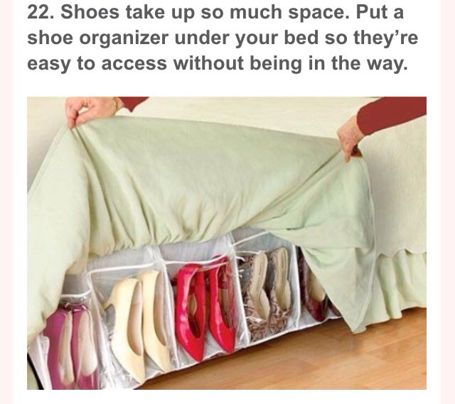 25 College Dorm Room Tips/Hacks