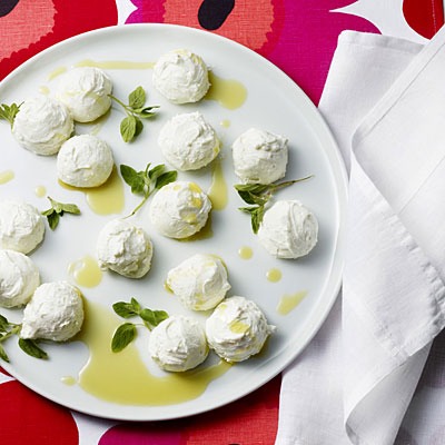 Fresh Yogurt Cheese ( Labnah ) (106 Calories )