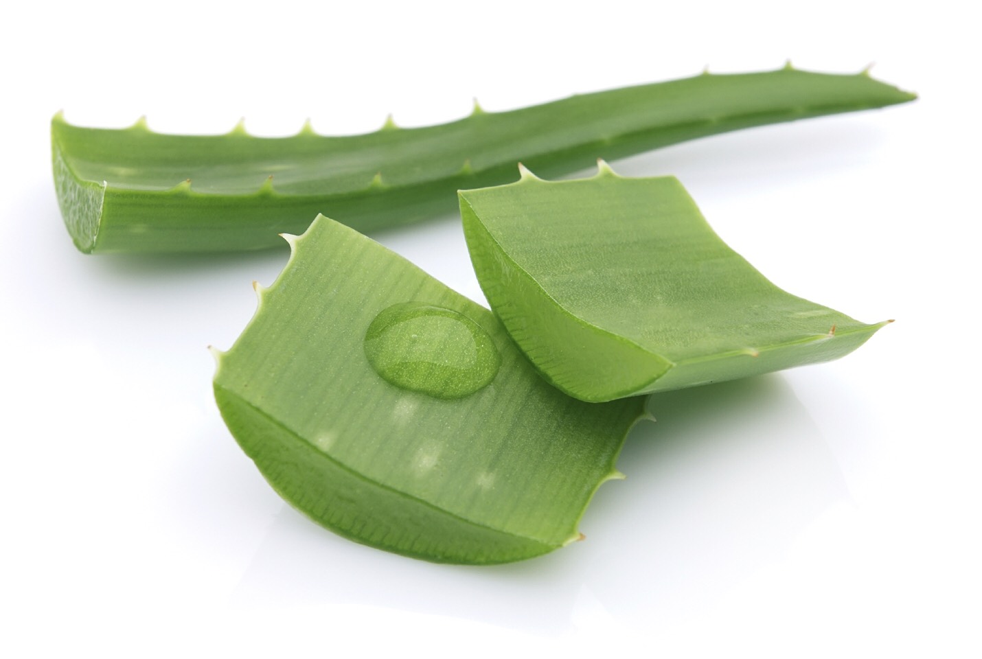 And thirdly you will need 1-2 tablespoons of aloe vera gel. Use good quality gel,  not the horrible refined/chemical filled stuff. I always buy one that is at least 99% pure aloe vera gel. Again amount will depend on your hair length - I used 2 tablespoons.