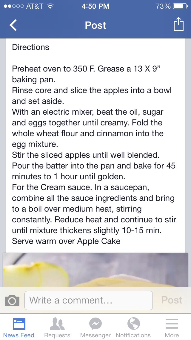 Yummy Apple Vanilla Cake 