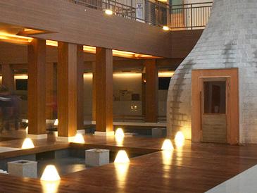 You can also hop into both dry and steam saunas, further driving toxins out of your body and relaxing tired muscles.