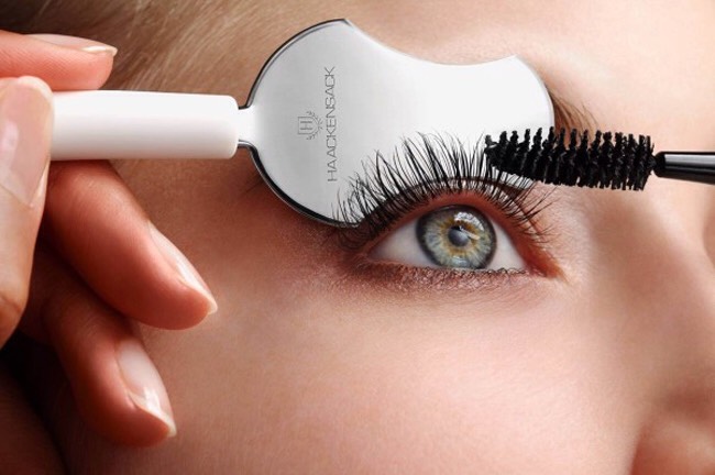 all the makeup hacks say to use a spoon but we all know how annoying it is and the spoon doesn't fit your eye shape BUT they actually have a product for stopping mascara getting on your eyelid ruining your makeup