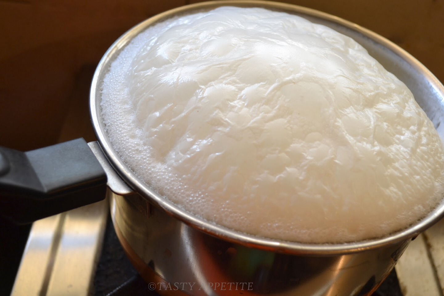 The cream you secrete from boiling milk is great for lips.