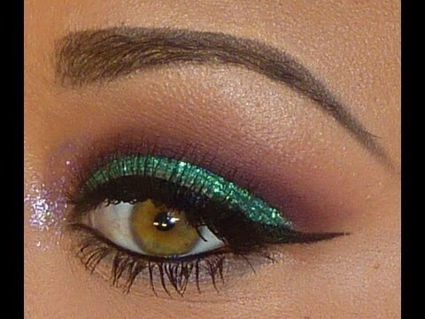 Sparkly Holiday Eye Makeup 