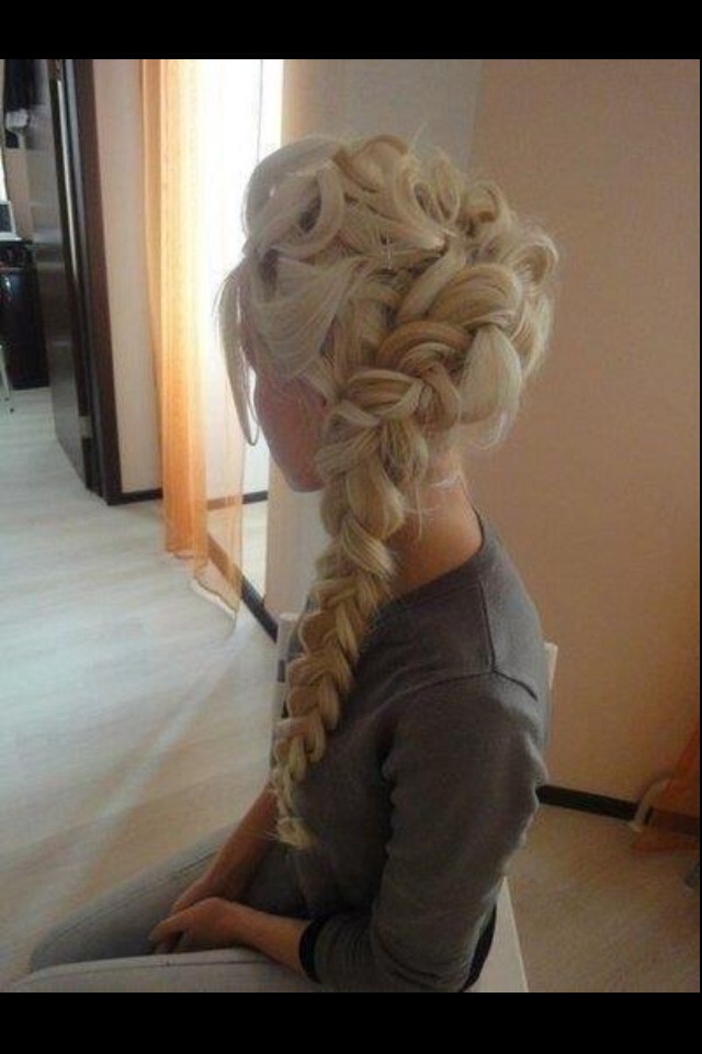Simple Yet Elegant Hair Styles🎀