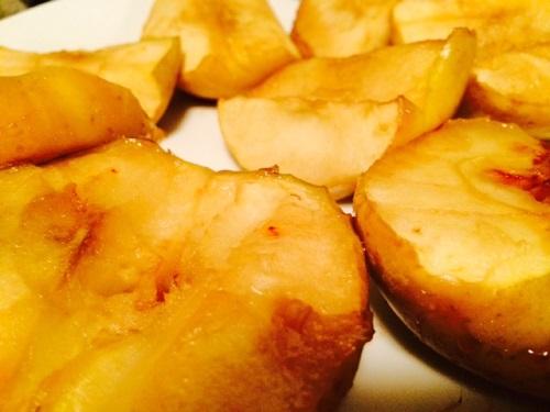Preheat the oven to 400°F. Cut and core some apples (I used 4, and that was more than enough). Toss the apples into a pan and add brown sugar and cinnamon (how much or little is up to you!). Bake for 20 minutes, or until the apples are gooey enough for ya!