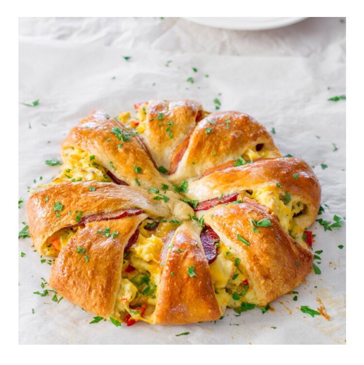 Crescent Bacon Breakfast Ring!! 
