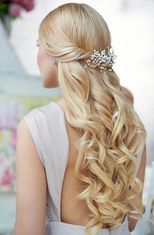 Unique Wedding Hairstyle 😍