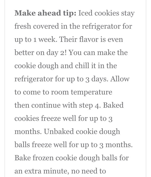 Apple Cinnamon Oatmeal Cookies.