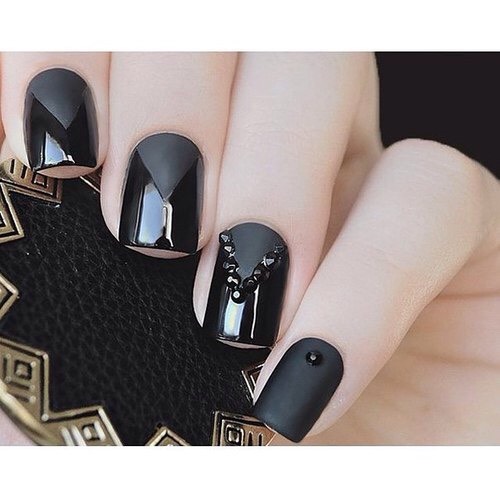 Check Out These Beautiful Nails! π