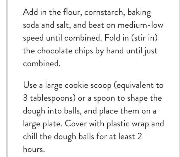 Chewy & Gooey Coconut Oil Chocolate Chip Cookies 