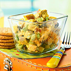 Curried Chicken Salad with Apples and Raisins

Prep Tip: Put leftovers to good use when preparing your lunches. Consider incorporating some of tonight’s dinner into tomorrow’s lunch. Slice leftover chicken or beef and serve it on top of pasta or salad greens, mix it into a grain salad, or sandwich