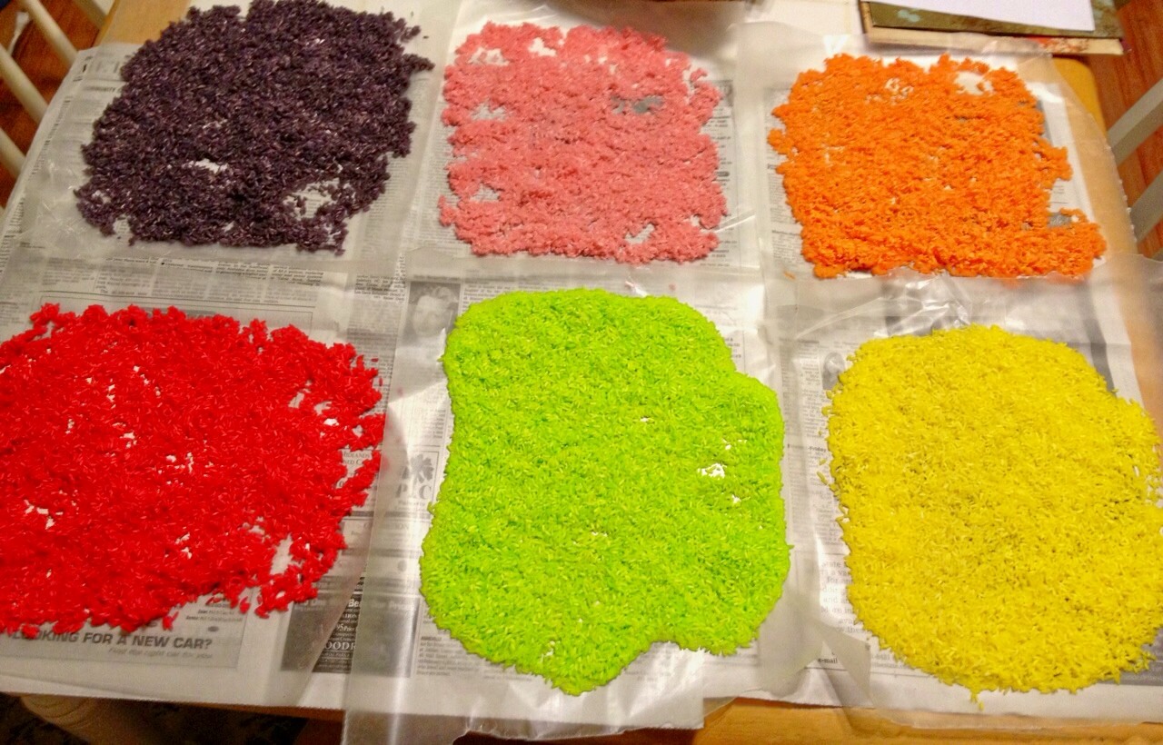 Kool aid rice: rice (1 cup)
kool-aid packet (1/2 teaspoon)
rubbing alcohol (1 teaspoon)
plastic gallon bag / large ziplock bag (freezer bag)
foil / tinfoil / aluminum foil
baking sheet / baking pan / cookie sheet (cont )