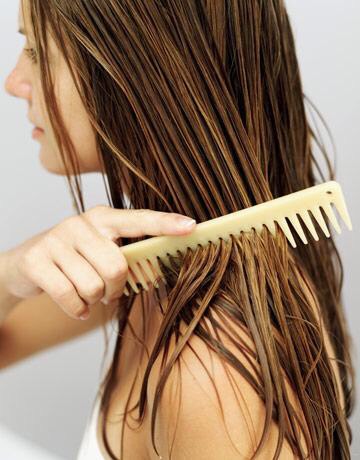 I prefer using a comb when hair is wet start from the  bottom then work your way up 👌