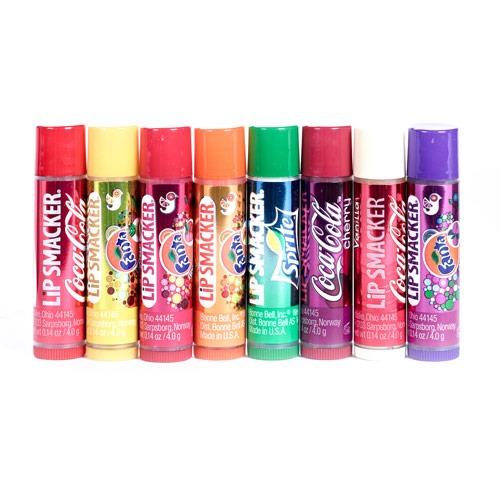 I'm also putting a small lip balm in mine, you can put in a lip gloss or anything else. Any kind of make up is cool 