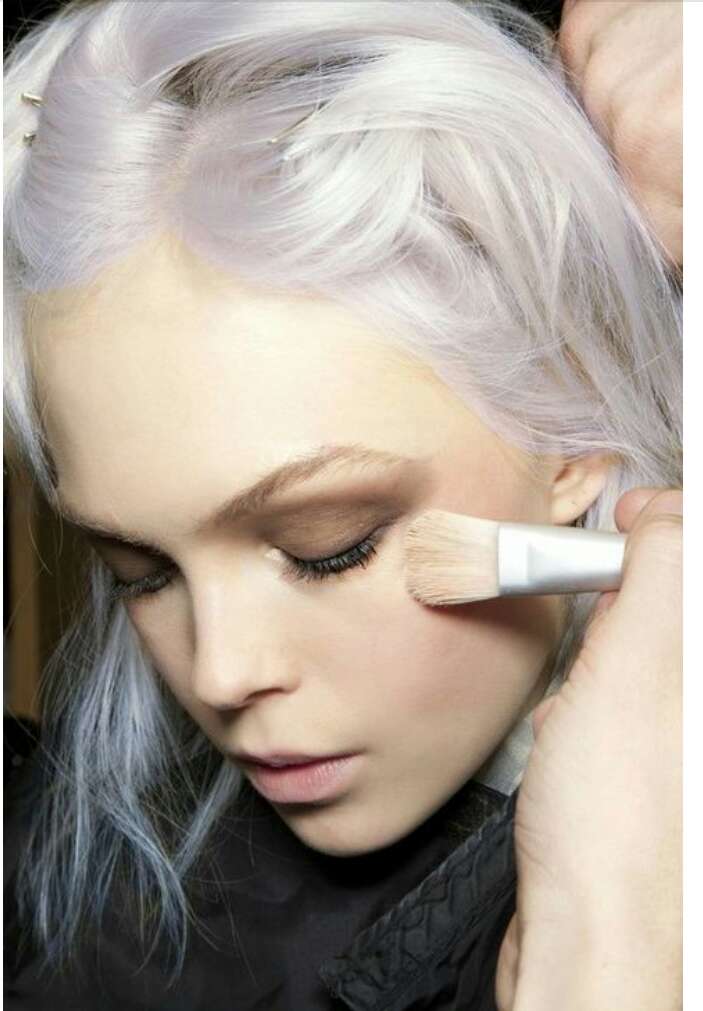 The Granny Hair Trend That Has Girls Going Silver!