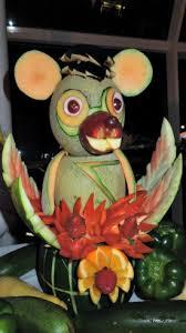 "Creative Vegetable Designs Cut"