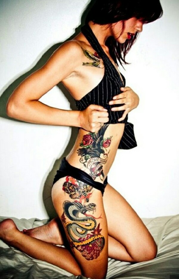 Sexy Thigh Tattoos And Designs For Women! 