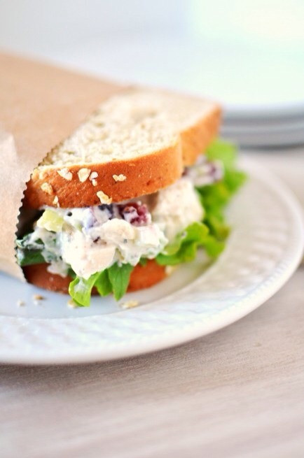 Chicken Salad With Greek Yogurt

Multigrain bread and Greek yogurt make this lunch a tasty, healthy choice!