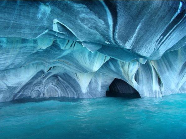 Carrera Lake (Lake Buenos Aires) Santa Cruz, Argentina 