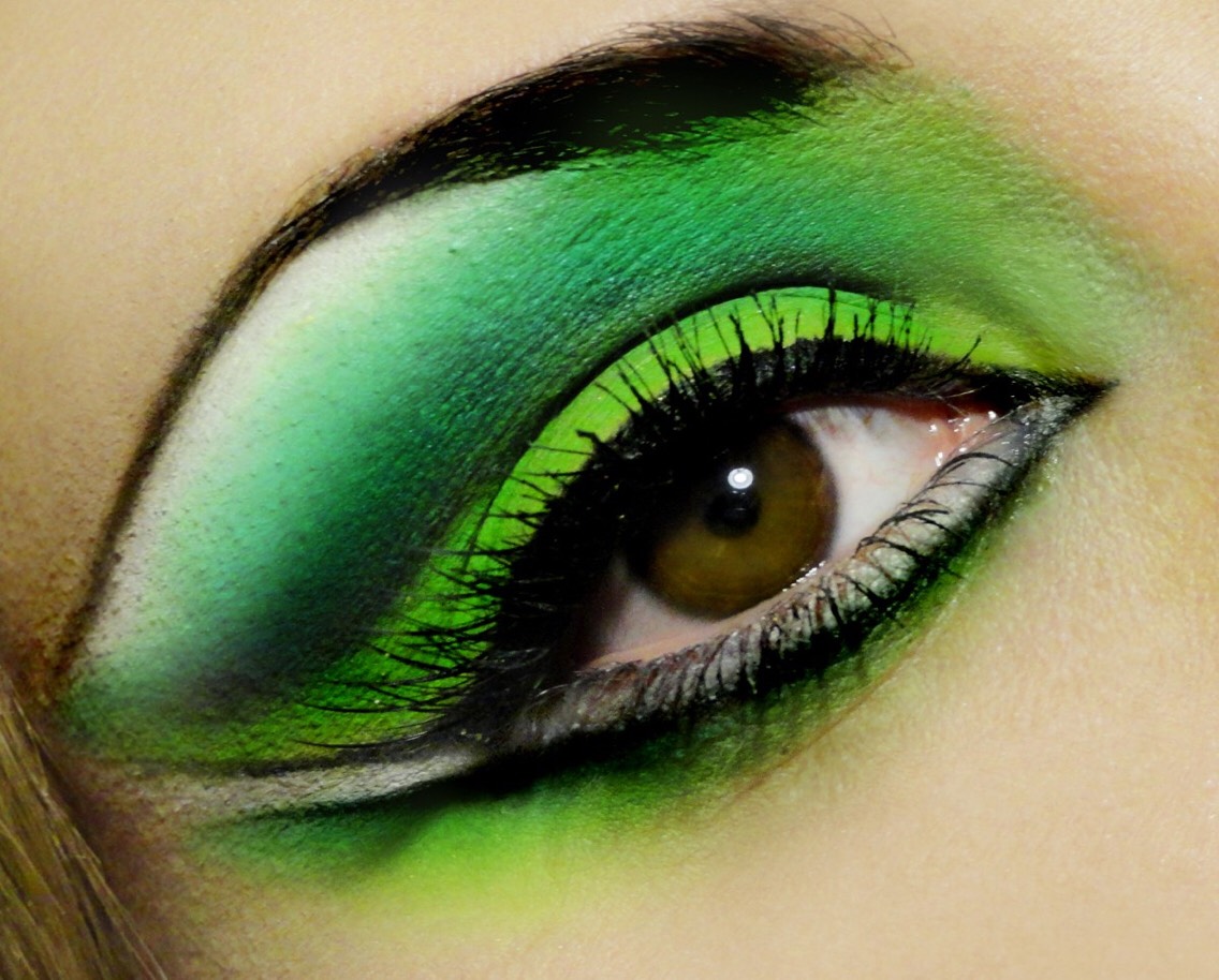 Beautiful Green Eye Shadow Look😍❤️✅
