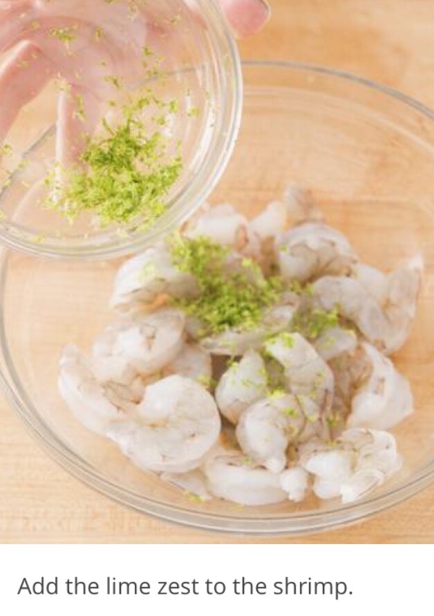Make Chili-Lime Shrimp Cups. #SummerVibes