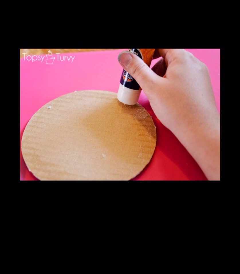 How To Make A Paper Wreath #tipit