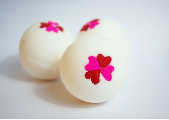 DIY Beauty Bath Bombs For Smooth Exfoliated Skin!