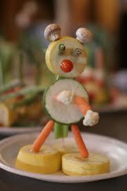 "Creative Vegetable Designs Cut"