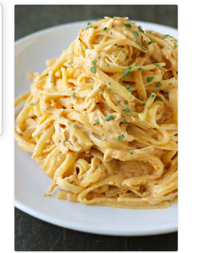 Cheesy Buffalo Chicken Pasta Dish!! 