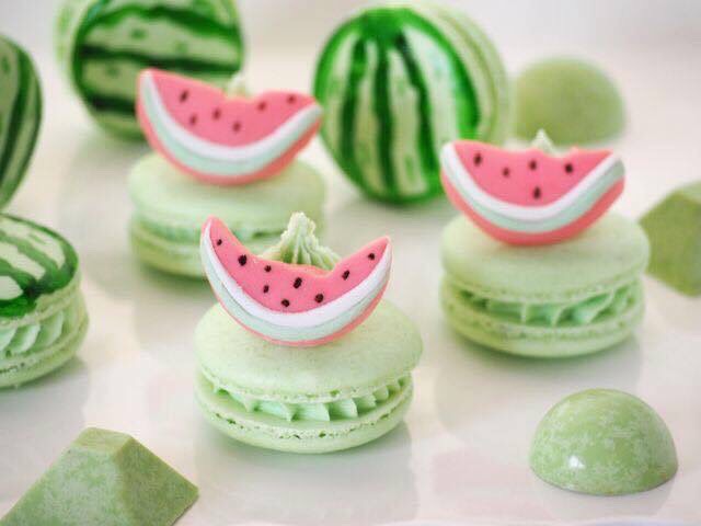 Creative Yet Adorable Macaroons.
