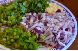 Fresh & healthy black bean burrito bowls 