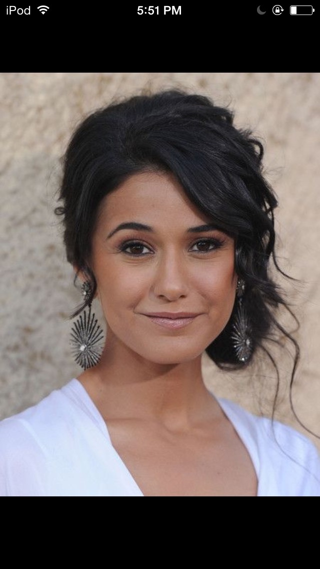 33 Romantic Hair Styles For Valentines Day💕
