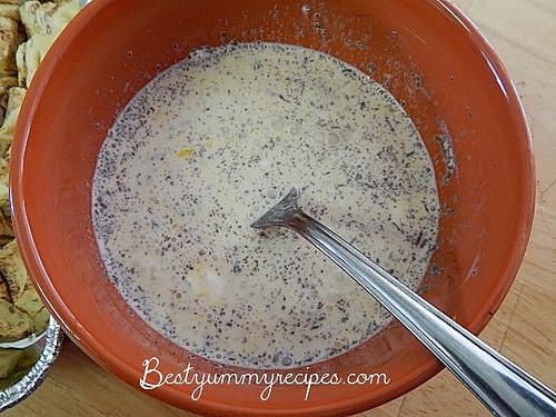 Beat eggs in medium bowl. Add cream, cinnamon and vanilla and beat until well blended.