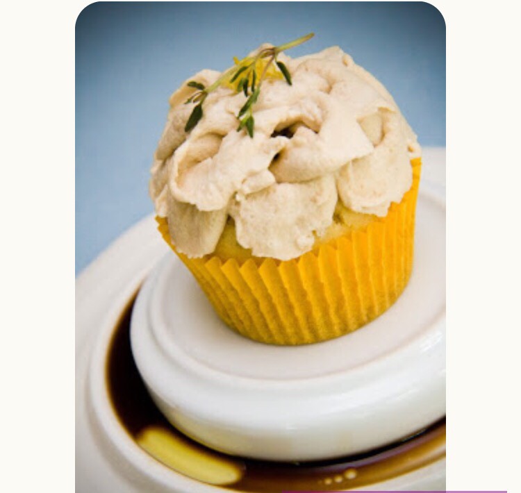 Top 10 Frosting Flavours You'll Love! (+ Recipes)