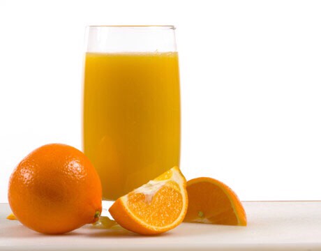 Orange has Antioxidants that help our face looks fresh and young. It is full with a high value of nutrient – Calcium, Phosphorus, Sodium, Potassium, Iron, Vitamin A, Vitamin C, and Vitamin B which help to repair tissue and protect disease.