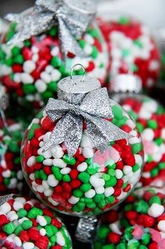 🎄Cool Things To Do With Clear Ornaments🎄