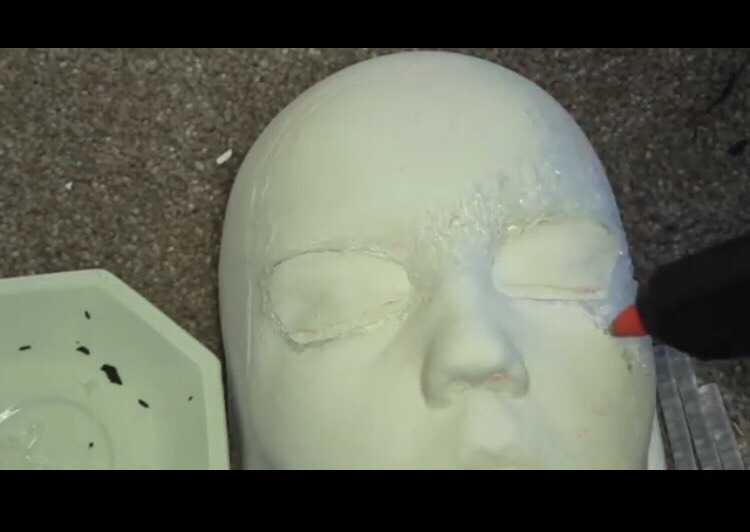 DIY Masquerade Mask: Ice Queen. 