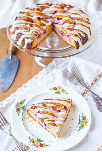 Strawberries And Cream Coffee Cake With Vanilla Cream Cheese Glaze!