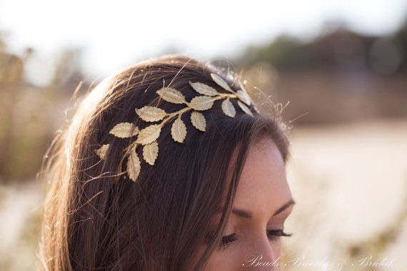 Holiday hair accessory ideas #HolidayHair 