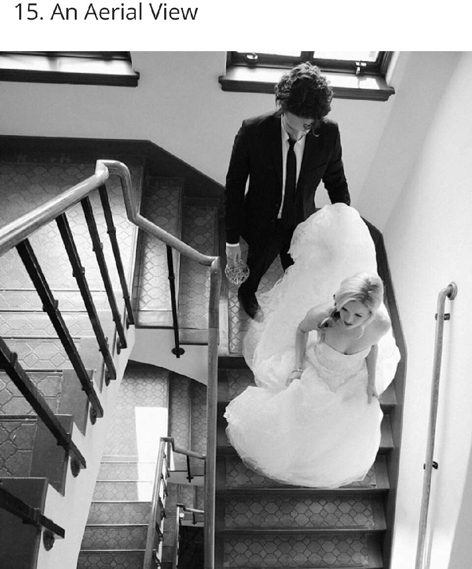 Pictures You Will Regret NOT taking Of Your Wedding Dress! 
