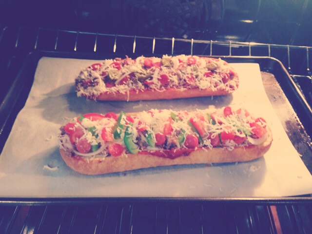 Garlic Bread Pizza🍕