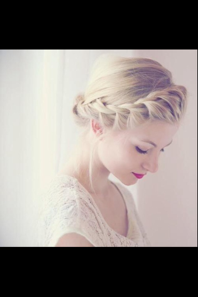 Simple Yet Elegant Hair Styles🎀