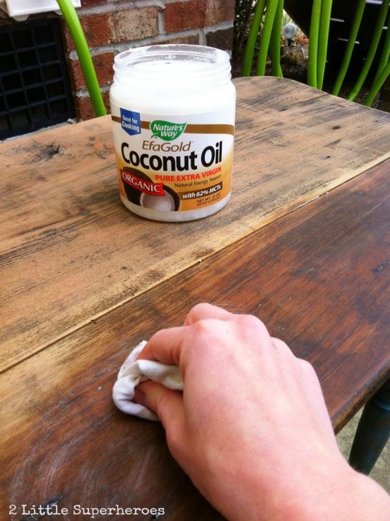 How-To Use Coconut Oil {20 Creative Ideas}