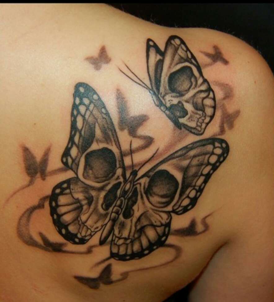 Beautiful Skull Tattoos For Women!