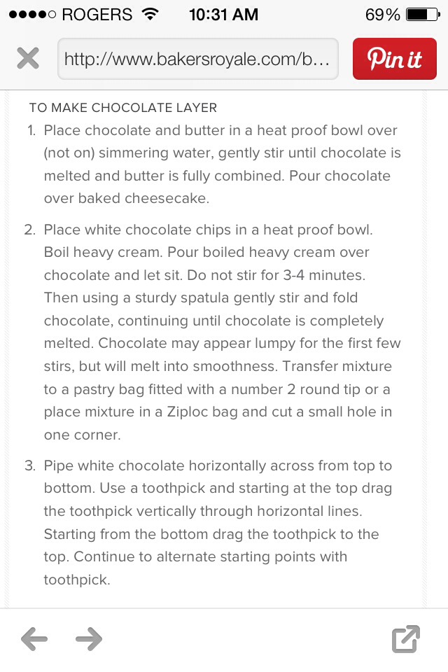 Kit Kat Cheesecake Bars!