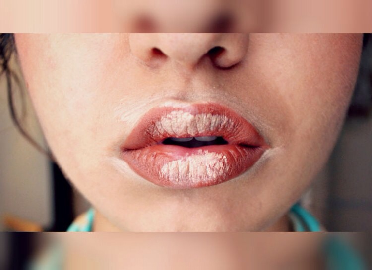 6) Lip liner...