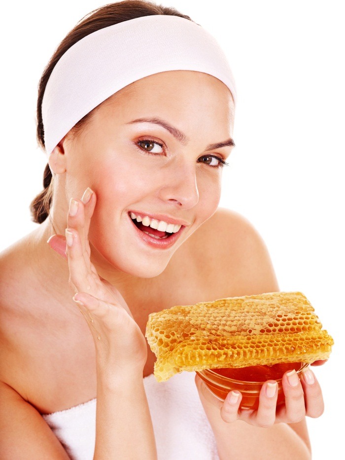 4. Honey is the best moisturizer for your face. Just apply pure honey on your face and wash off after 5 minutes. Your skin will get an immediate burst of moisture and sheen. You can mix milk cream with honey too, if you want more hydration during winter season.