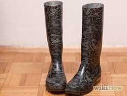 3. Let your boots dry completely 