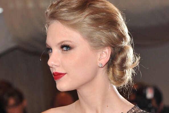 Valentine's Day Makeup And Hair Ideas (extra At The End)